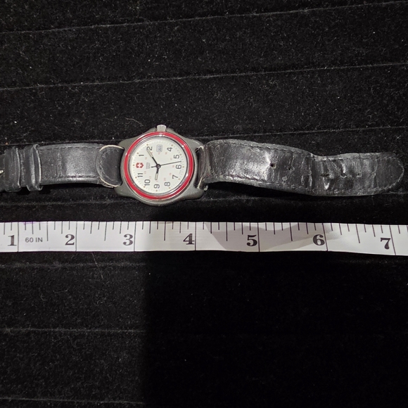 Swiss Army Watch Silver Tone Metal Bezel White Dial